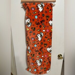 NWT Hello Kitty Orange Burger Throw Blanket - New